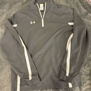 Under armour wind breaker size M quarter zip